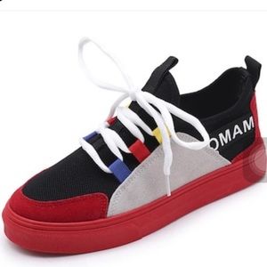 This iteam is a comfy pair of shoes